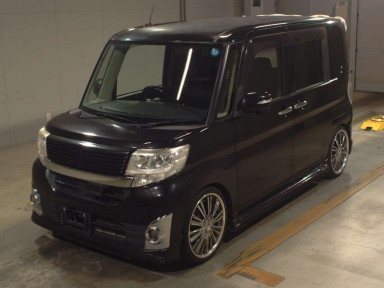 2013 Daihatsu Tanto Custom