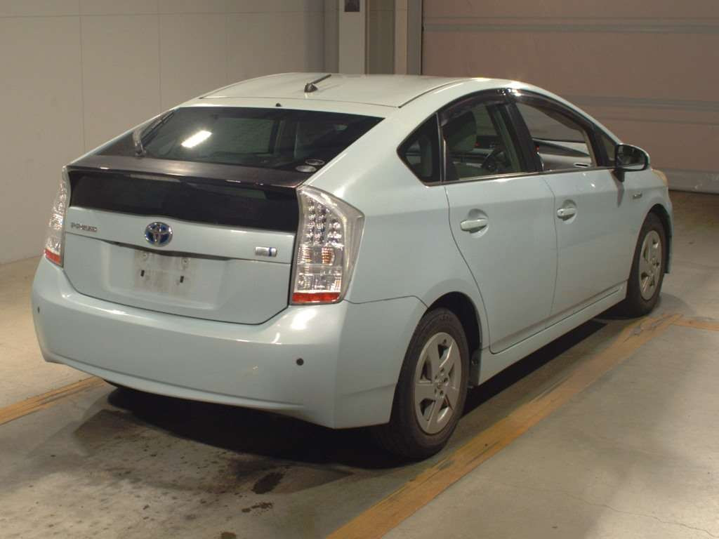 2011 Toyota Prius ZVW30[1]