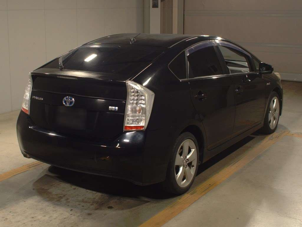 2011 Toyota Prius ZVW30[1]