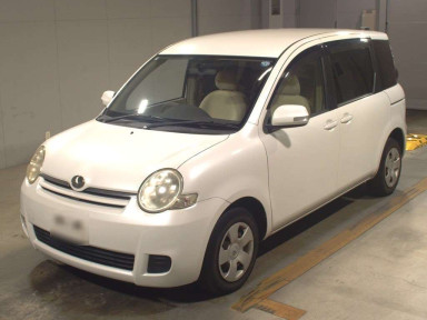 2007 Toyota Sienta