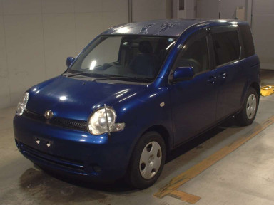 2005 Toyota Sienta