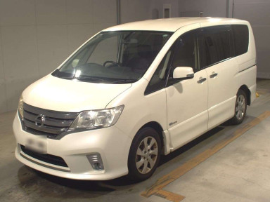 2013 Nissan Serena