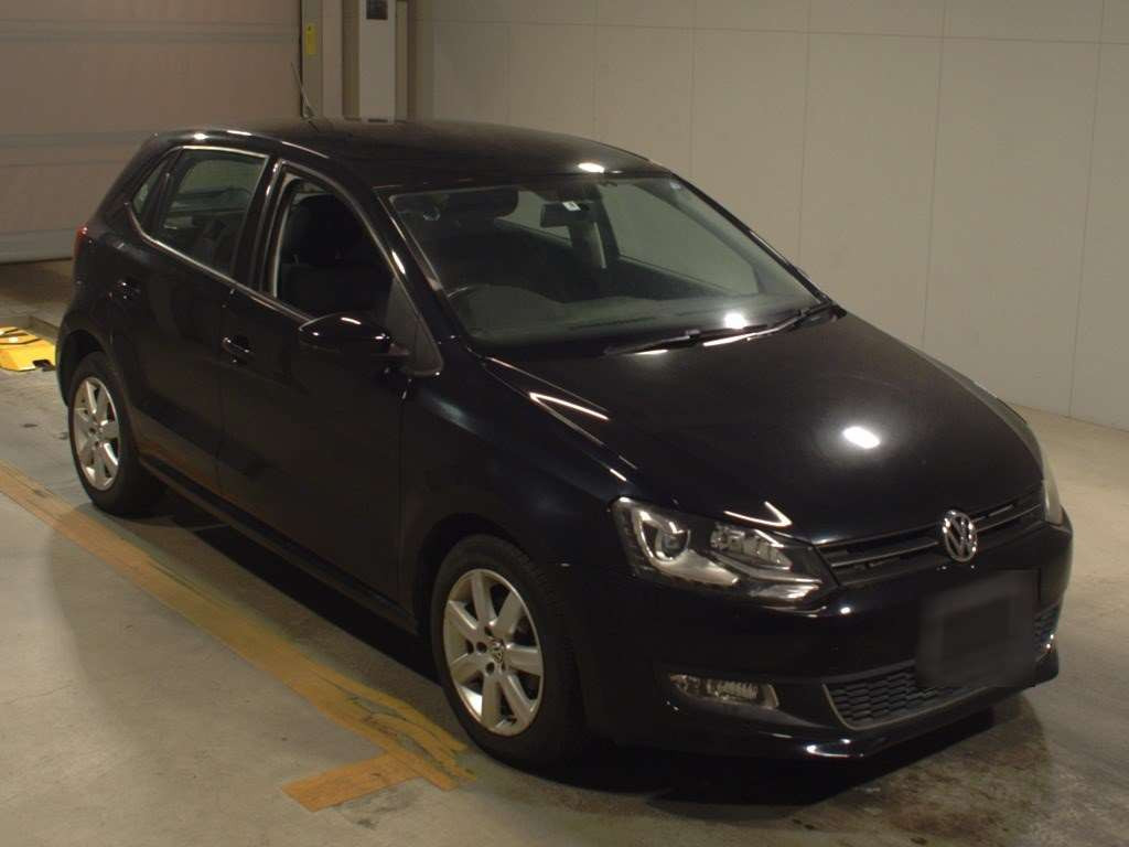 2011 Volkswagen Polo 6RCBZ[2]