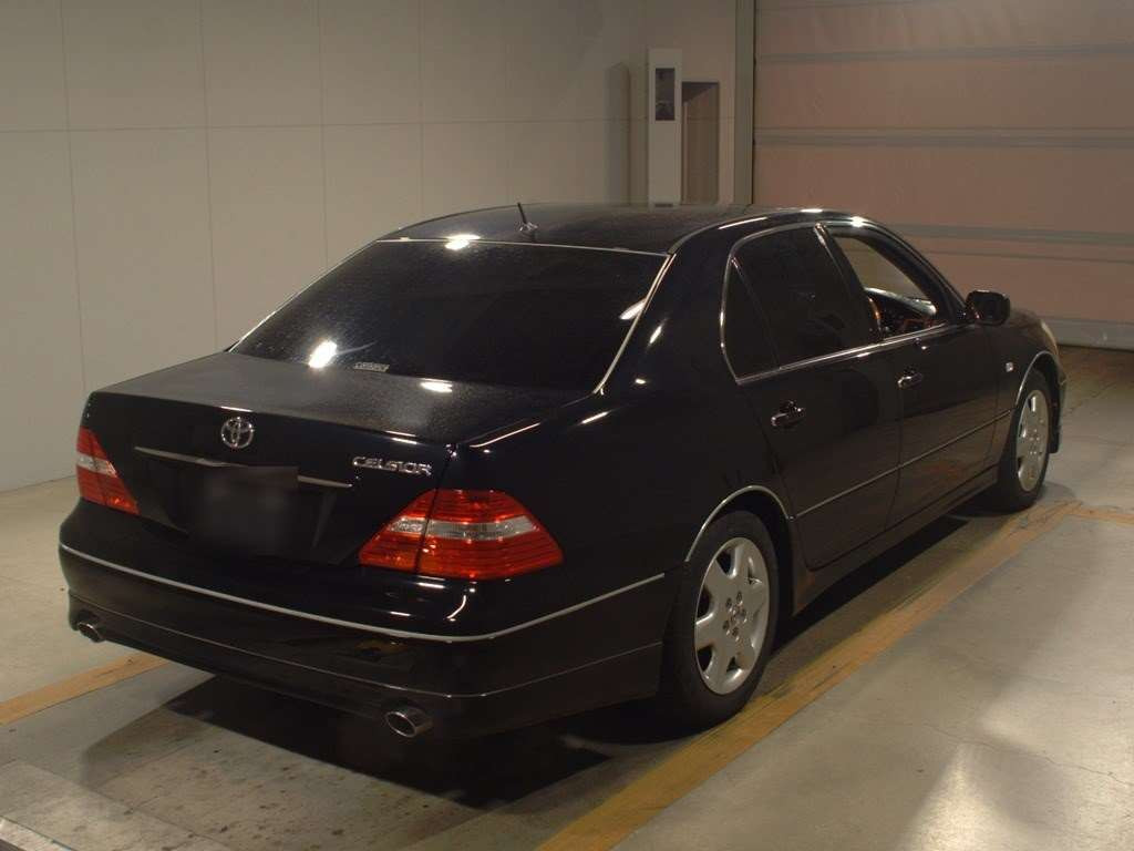 2004 Toyota Celsior UCF31[1]