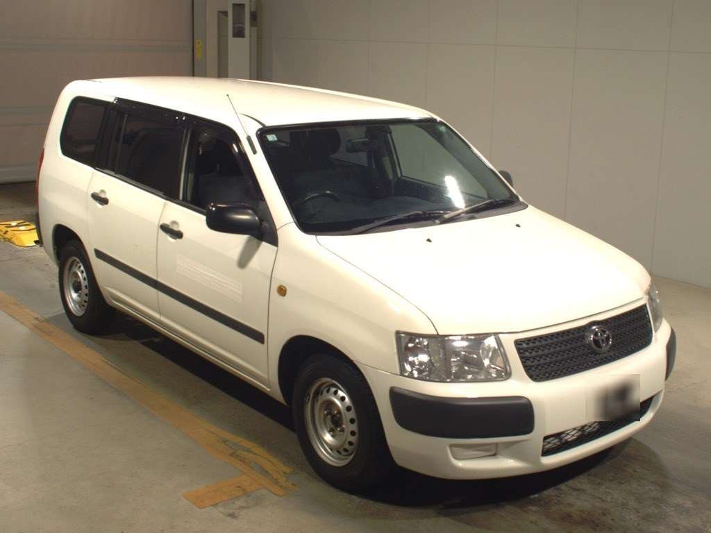 2010 Toyota Succeed Van NCP51V[2]