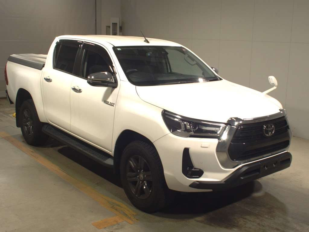 2022 Toyota Hilux GUN125[2]