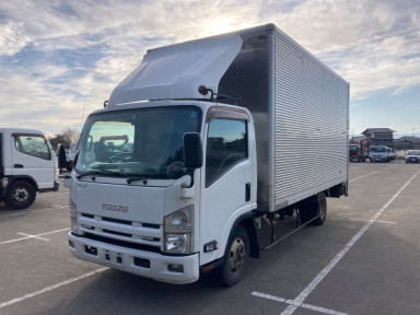 2013 Isuzu Elf Truck