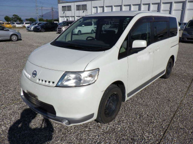 2007 Nissan Serena