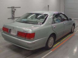 2002 Toyota Crown