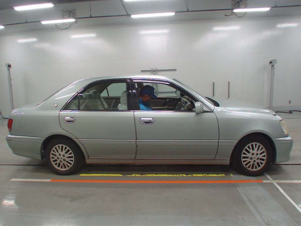 2002 Toyota Crown JZS171[2]