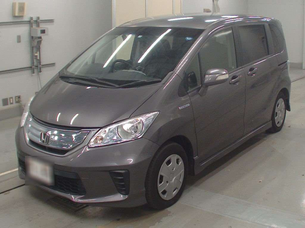 2013 Honda Freed hybrid GP3[0]