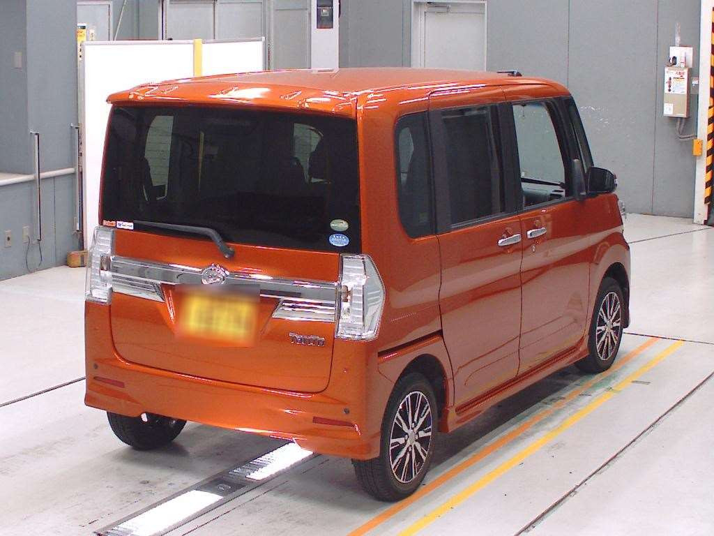 2015 Daihatsu Tanto LA600S[1]