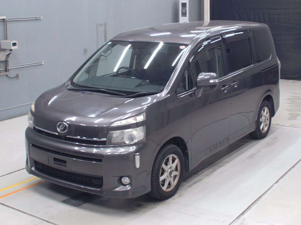 2010 Toyota Voxy ZRR70G[0]