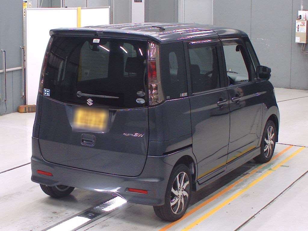 2010 Suzuki Palette SW MK21S[1]