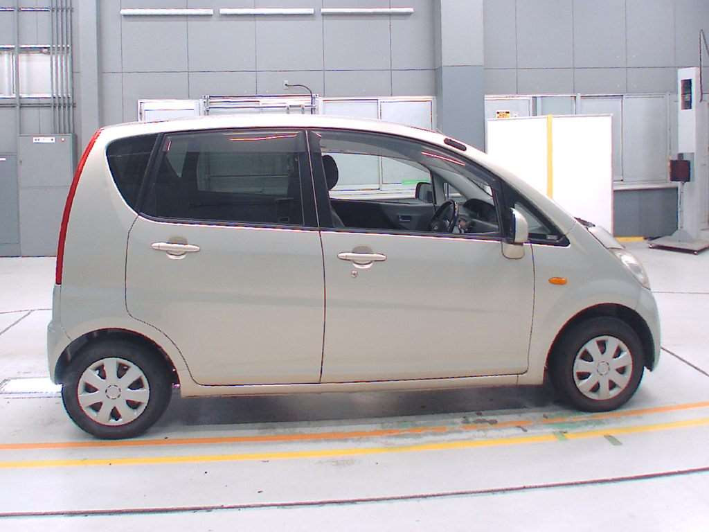 2007 Daihatsu Move L175S[2]