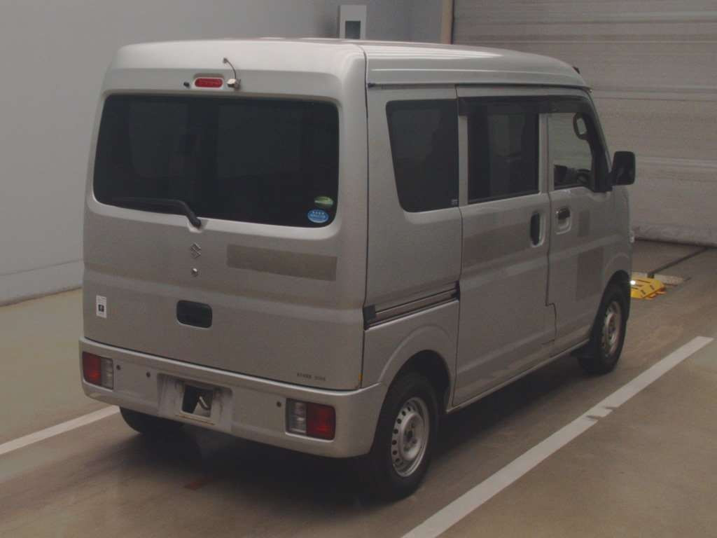 2018 Suzuki Every DA17V[1]