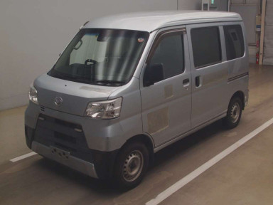 2018 Daihatsu Hijet Cargo