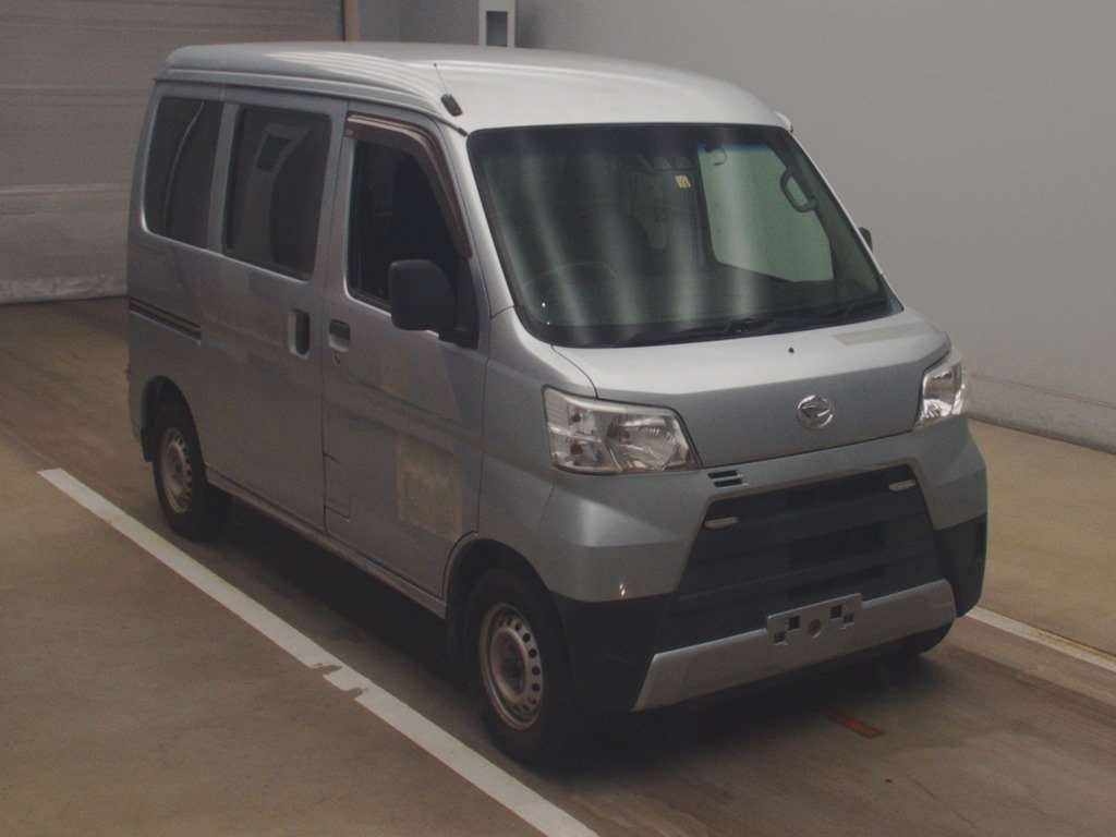 2018 Daihatsu Hijet Cargo S321V[2]