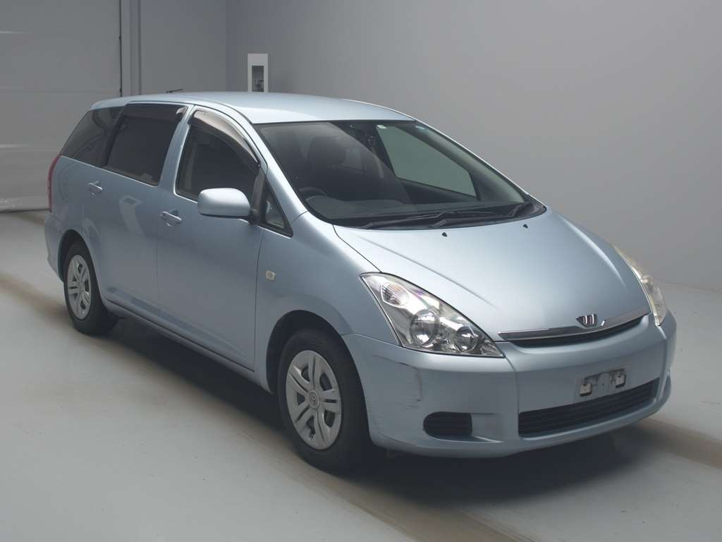 2003 Toyota Wish ANE10G[2]