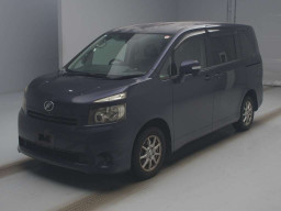 2008 Toyota Voxy