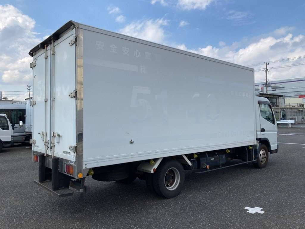 2012 Mitsubishi Fuso Canter FEB50[1]