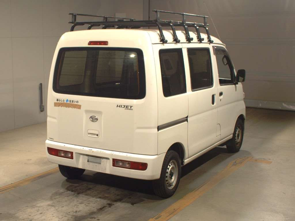 2016 Daihatsu Hijet Cargo S321V[1]