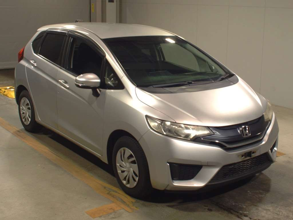 2015 Honda Fit GK3[2]