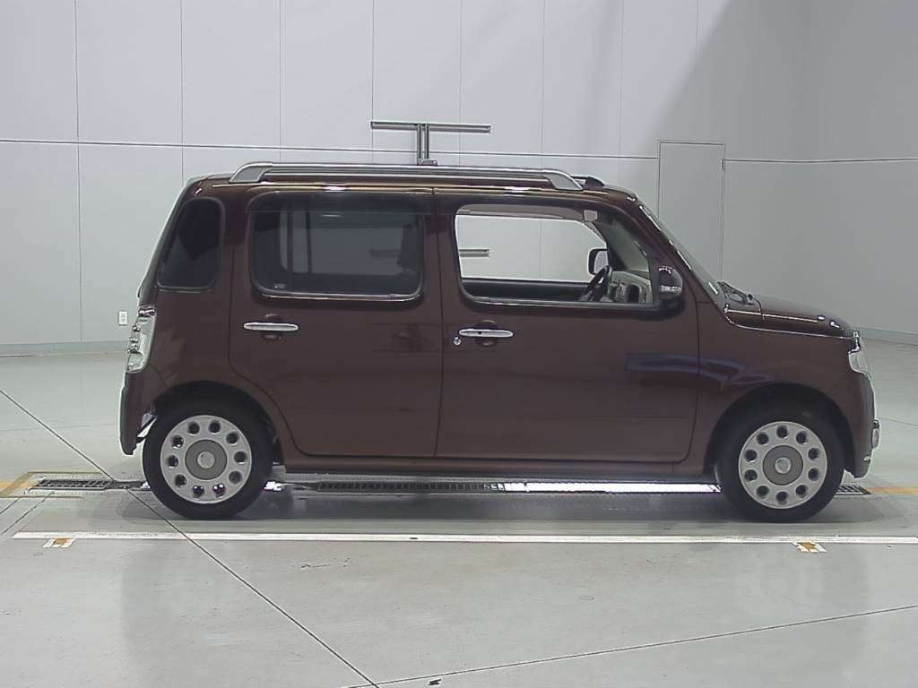 2013 Daihatsu Mira Cocoa L675S[2]