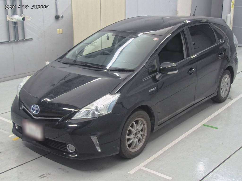 2012 Toyota Prius alpha ZVW41W[0]