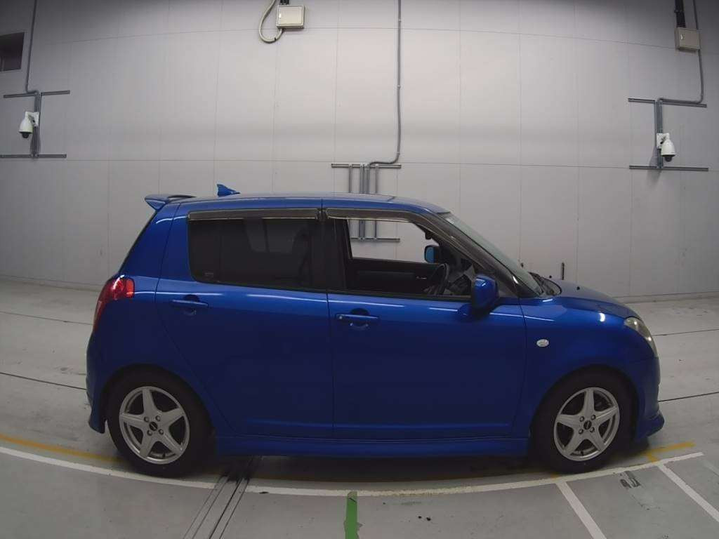 2010 Suzuki Swift ZD11S[2]