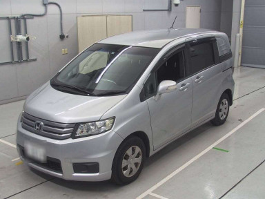 2012 Honda Freed Spike