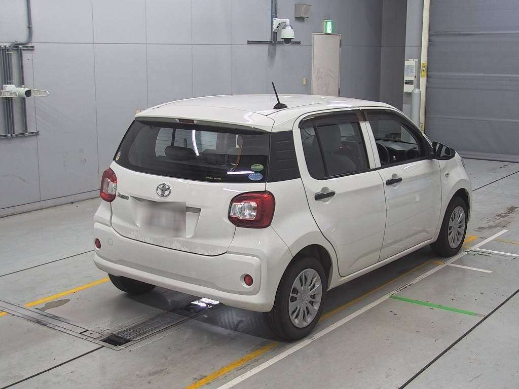 2017 Toyota Passo M700A[1]