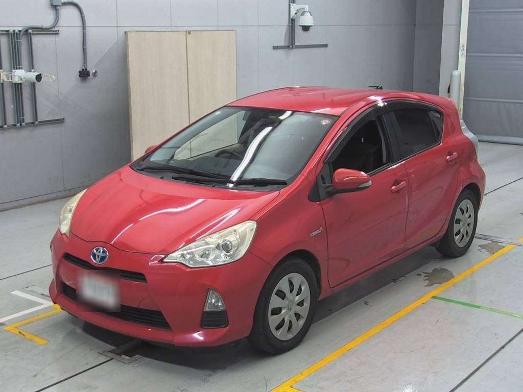 2012 Toyota Aqua NHP10[0]