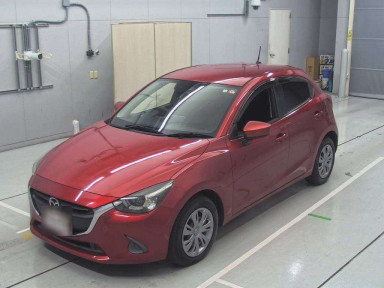 2016 Mazda Demio