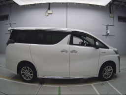 2020 Toyota Vellfire Hybrid