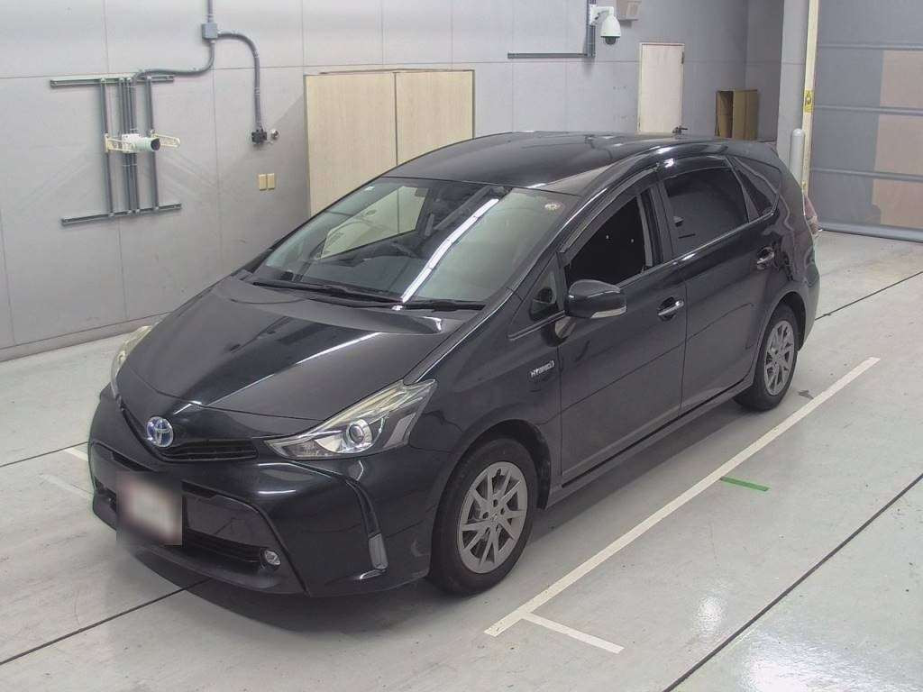 2016 Toyota Prius alpha ZVW41W[0]