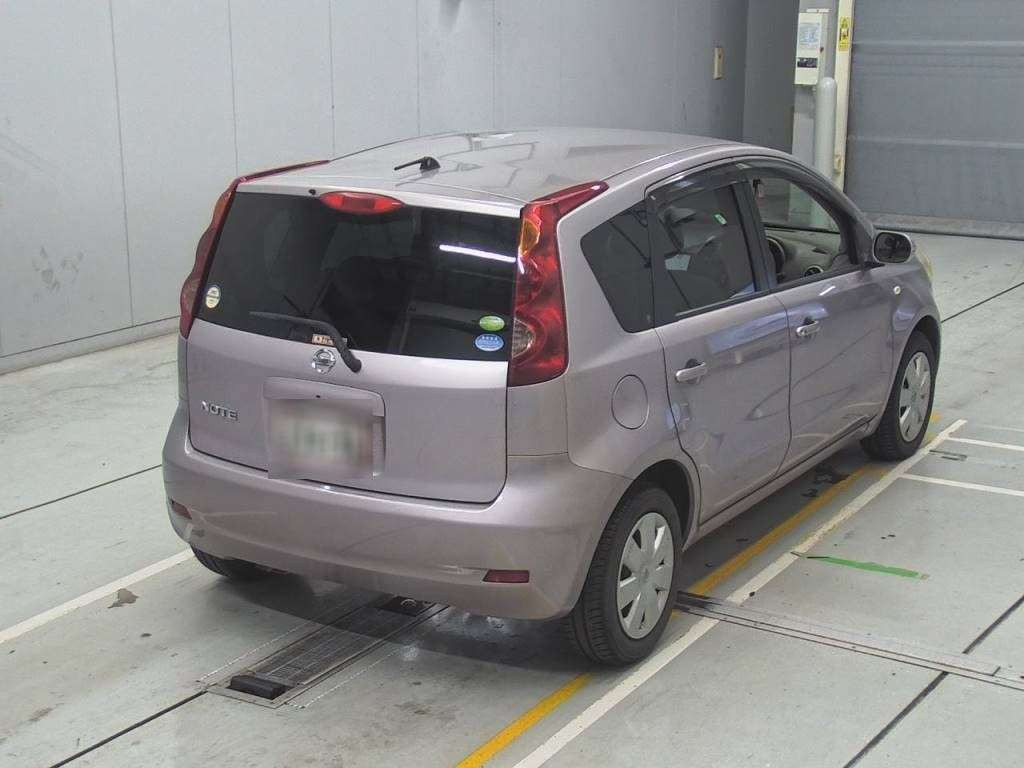 2010 Nissan Note E11[1]