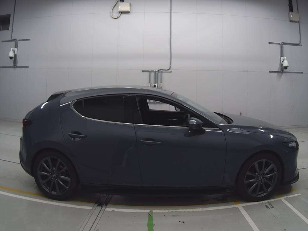 2019 Mazda Mazda3 Fastback BP5P[2]