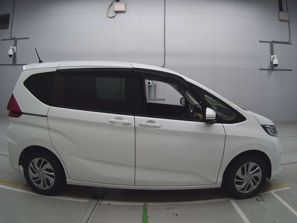 2017 Honda Freed GB5[2]