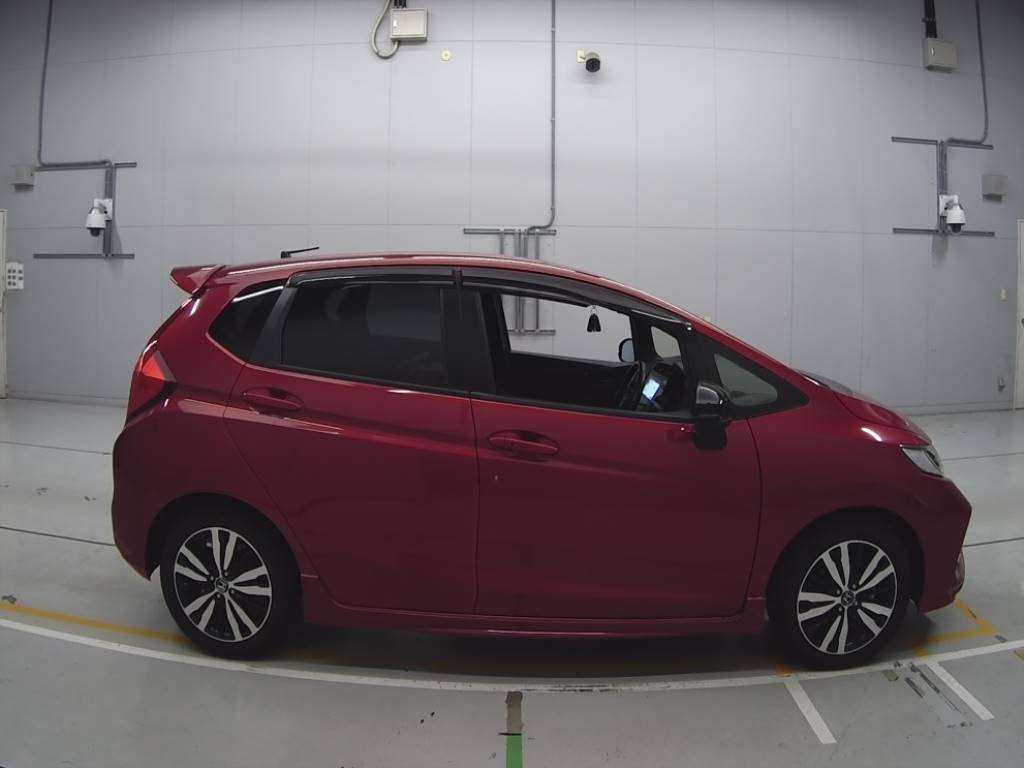 2019 Honda Fit GK5[2]