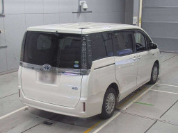 2014 Toyota Voxy