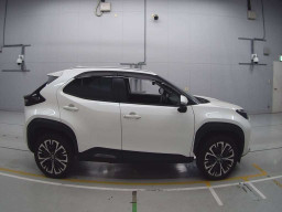 2022 Toyota YARIS CROSS