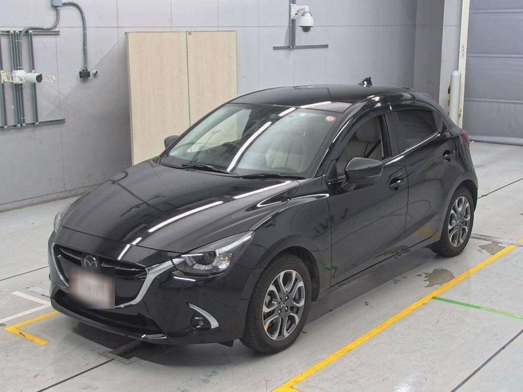 2017 Mazda Demio DJ5FS[0]