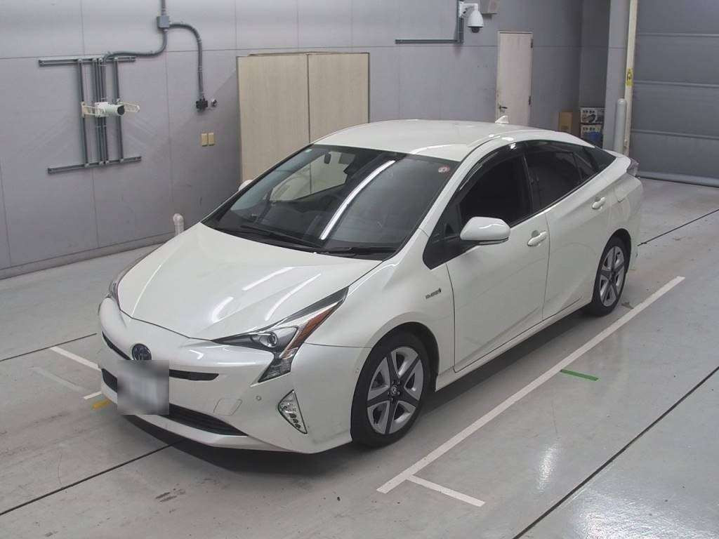 2016 Toyota Prius ZVW51[0]