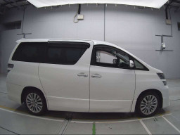 2014 Toyota Vellfire