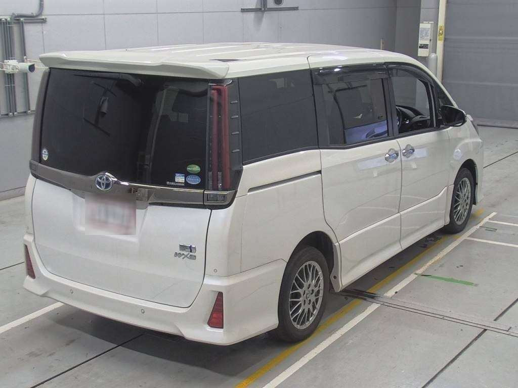 2021 Toyota Noah ZWR80W[1]