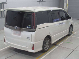 2021 Toyota Noah