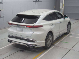 2021 Toyota Harrier Hybrid