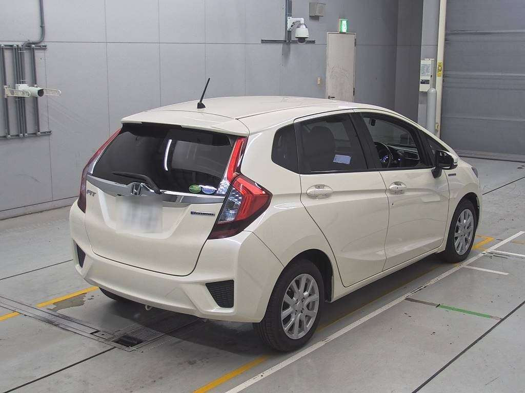 2016 Honda Fit Hybrid GP5[1]