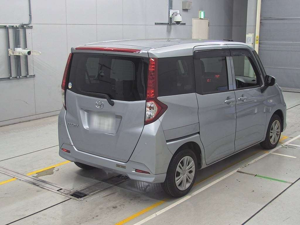 2021 Toyota Roomy M900A[1]